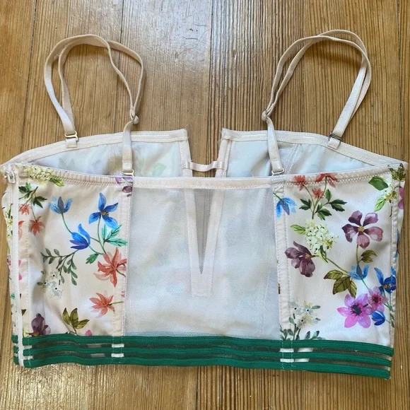 VS Plunge Bustier Sz. M - Picture 3 of 12